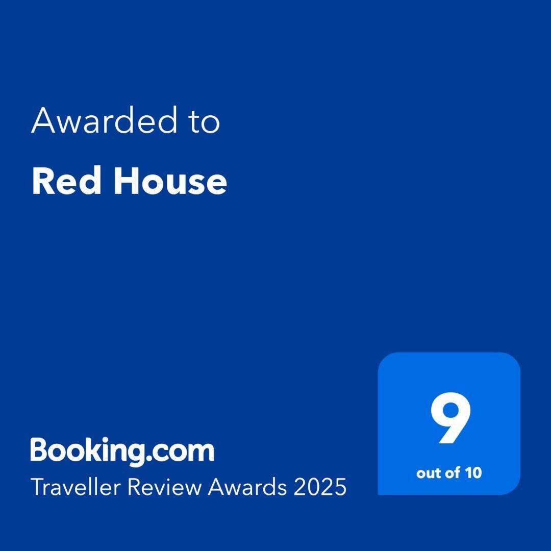 Red House Daire Suvayr Dış mekan fotoğraf